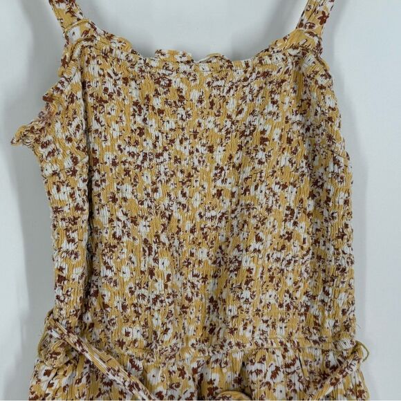 Abercrombie & Fitch Floral Smocked Romper in Yellow | Small - Picture 5 of 7
